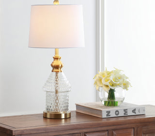 Safavieh Camden TBL4200A Brass / Clear Lamp Room Scene On Feature