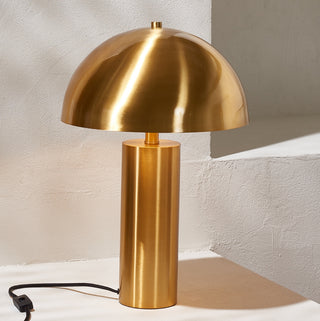 Safavieh Iria TBL4319A Gold Lamp Room Scene On Feature