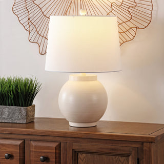 Safavieh Lemeni TBL4425A Cream Lamp Room Scene On Feature