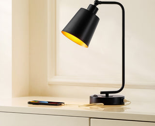 Safavieh Nobel TBL4453A Black Lamp Room Scene On Feature