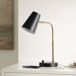 Safavieh Arynn TBL4457A Black / Brass Lamp Room Scene Off Feature