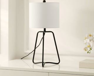 Safavieh Weyn TBL4498A Black Lamp Room Scene Off Feature