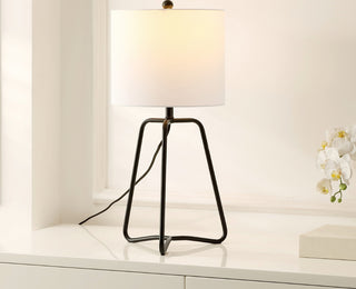 Safavieh Weyn TBL4498A Black Lamp Room Scene On Feature