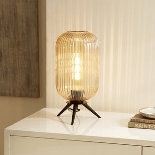 Safavieh Theiss TBL4528A Amber / Black Lamp Room Scene On Feature