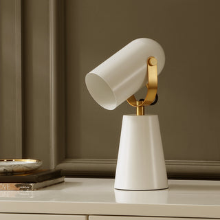 Safavieh Clarst TBL4532A White / Brass Lamp Room Scene Off Feature