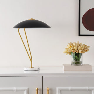 Safavieh Suarez TBL4536A Black / Brass Lamp Room Scene Off Feature