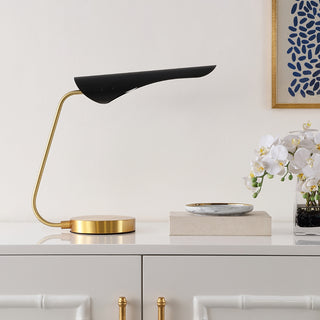 Safavieh Fynn TBL4541A Black / Brass Lamp Room Scene Off Feature