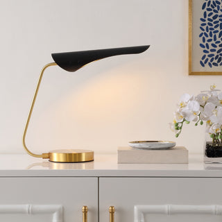 Safavieh Fynn TBL4541A Black / Brass Lamp Room Scene On Feature