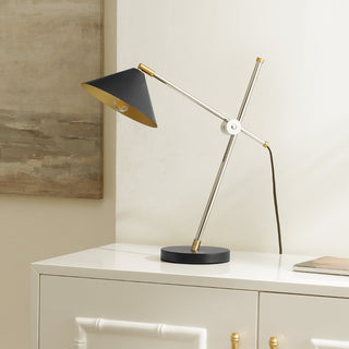 Safavieh Duane TBL4542A Chrome / Black Lamp Room Scene Off Feature