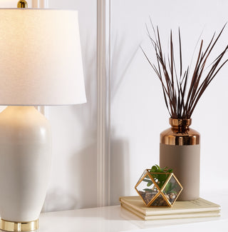 Safavieh Laine TBL9006A Natural Lamp Room Scene On Feature