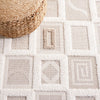 Safavieh Trends TRD108 Beige / Ivory Area Rug