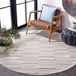 Safavieh Trends TRD120 Beige / Ivory Area Rug