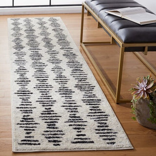 Safavieh Tulum TUL644A Ivory / Black Area Rug Room Scene Feature