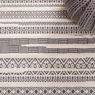 Safavieh Urban URB204 Grey / Ivory Area Rug