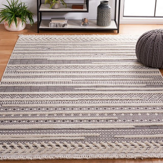 Safavieh Urban URB204 Grey / Ivory Area Rug