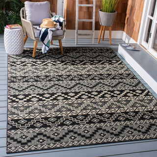 Safavieh Veranda VER095-0421 Black / Beige Area Rug Room Scene