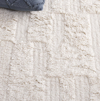 Safavieh Vermont VRM223A Ivory Area Rug Detail