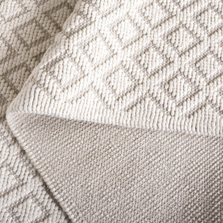 Safavieh Vermont VRM304 Ivory Area Rug Fold