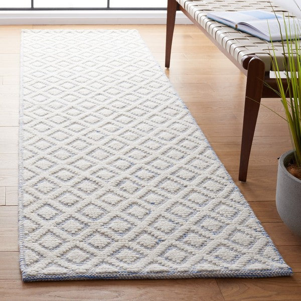 Safavieh Vermont VRM304L Ivory / Light Blue Area Rug Room Scene Feature