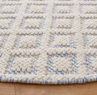 Safavieh Vermont VRM304L Ivory / Light Blue Area Rug Detail