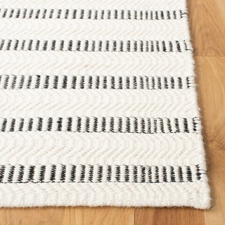 Safavieh Vermont VRM804Z Black / Ivory Area Rug Detail