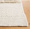 Safavieh Vermont VRM903A Ivory / Beige Area Rug Detail