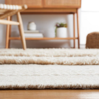 Safavieh Vermont VRM903A Ivory / Beige Area Rug Detail