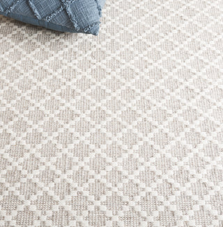 Safavieh Vermont VRM908F Grey / Ivory Area Rug Detail