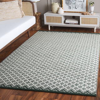 Safavieh Vermont VRM908Y Green / Ivory Area Rug Room Scene