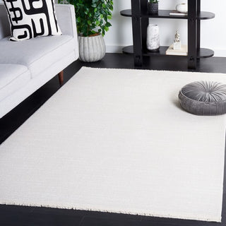 Safavieh Whisper WHS565 Ivory / Area Rug