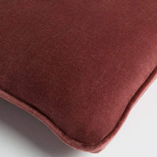 Surya Safflower SAFF-7197 Red Corner Shot
