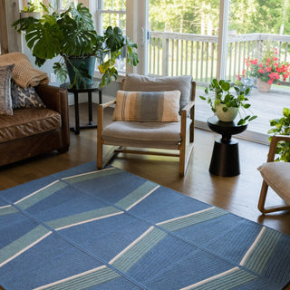 Colonial Mills Luxury Sapphire Blue Lagoon Area Rug