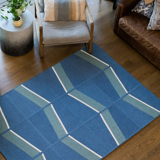 Colonial Mills Luxury Sapphire Blue Lagoon Area Rug