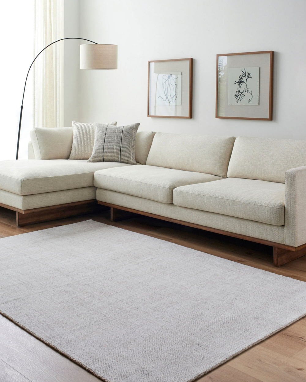 Surya Sochi SCA-2300 Area Rug Room Scene Feature