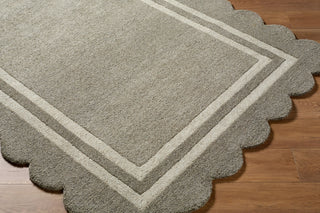 Livabliss Scalloped SCP-2302 Area Rug Corner Shot