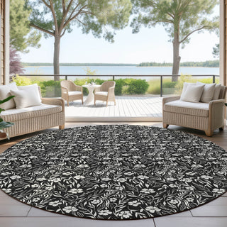 Dalyn Soft Essentials SE4 Black Machine Washable Area Rug Round Outdoor Lifestyle Image Feature