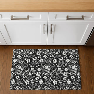 Dalyn Soft Essentials SE4 Black Machine Washable Area Rug Scatter Lifestyle Image Feature