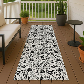 Dalyn Soft Essentials SE4 Ivory Machine Washable Area Rug Runner Outdoor Lifestyle Image Feature