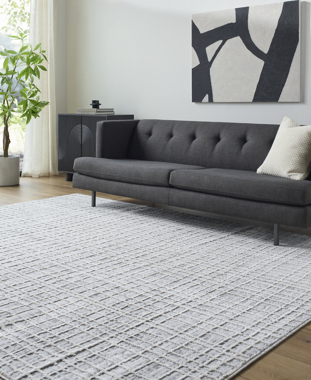 Livabliss Siyah SIY-2315 Light Silver Area Rug Room Scene Feature