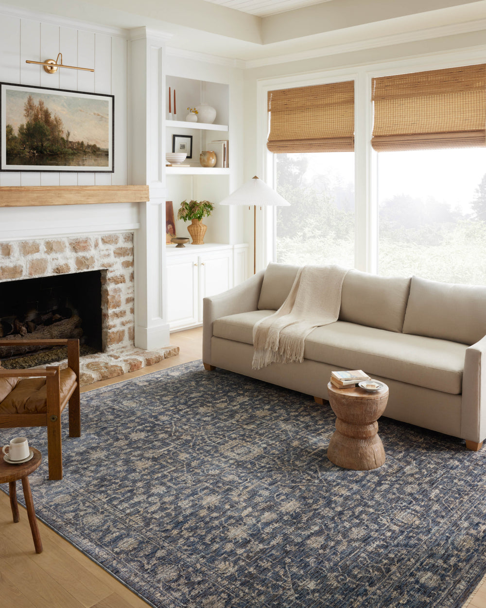 Loloi II Sorrento SOR-01 Midnight/Natural Area Rug Lifestyle Image Feature