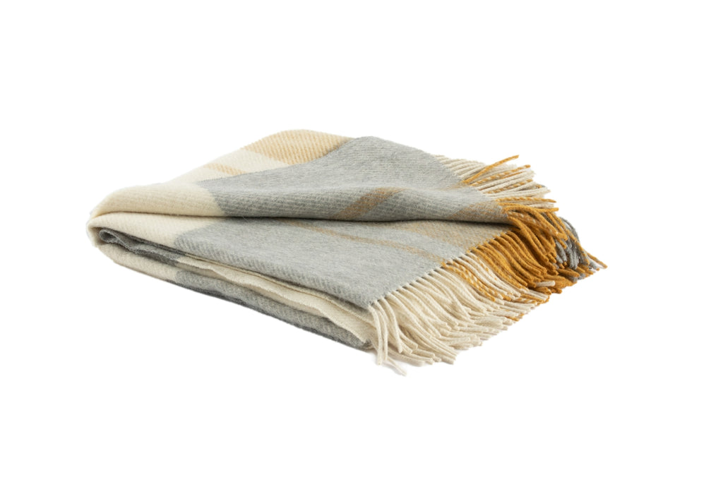 Auskin Alpaca Torfrir Mustard/Green Throw main image