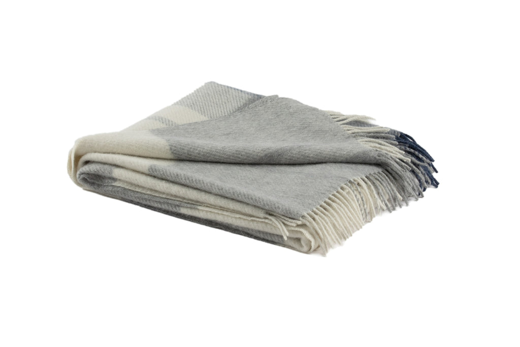 Auskin Alpaca Torfrir Blue/Grey Throw main image