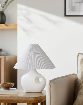 Surya Tolve TLV-001 Lamp Style Shot Feature