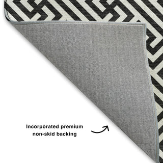 Dalyn The Reserve TR5 Black Machine Washable Area Rug Backing Image