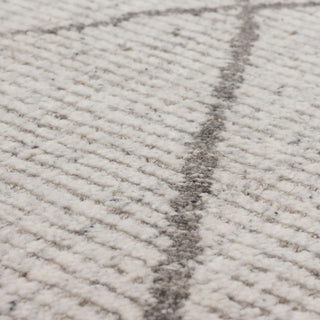 Karastan Tangier Tribal Diamond Silver Area Rug Detail Image
