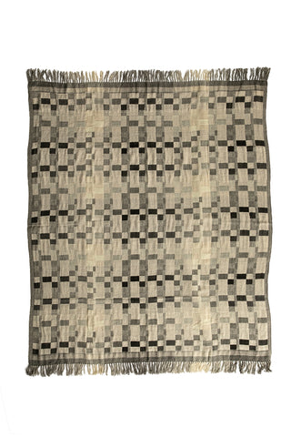 Auskin Woolen Throws Mojave White/Black Throw Main Image