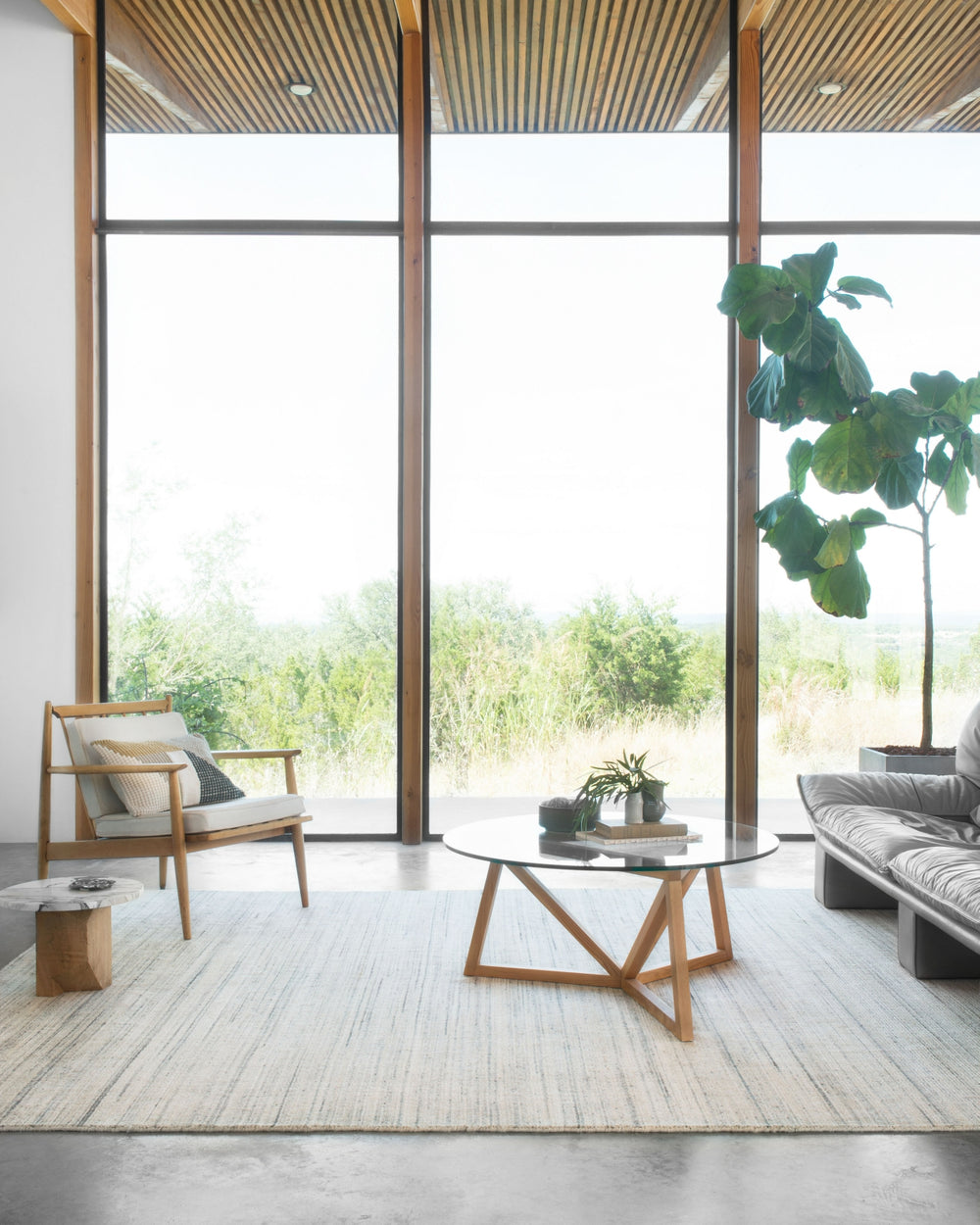 Loloi Vaughn VG-01 Ivory Area Rug Lifestyle Image Feature