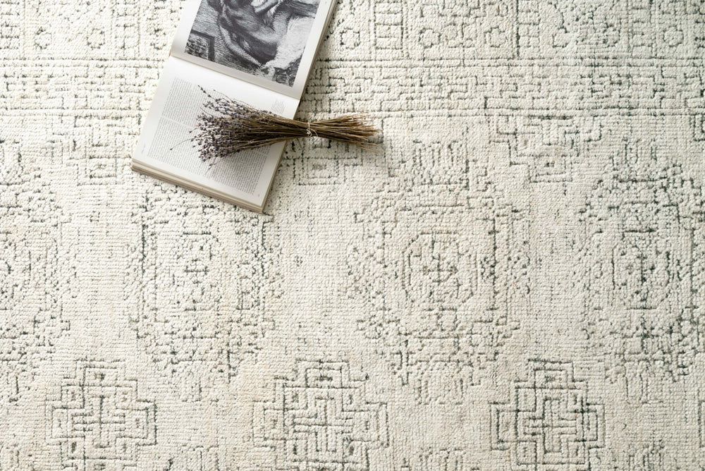 Loloi Vestige VQ-01 White/Stone Area Rug Lifestyle Image Feature
