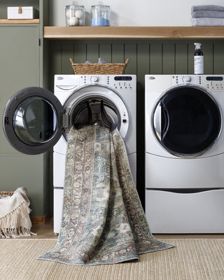 Livabliss Vinny VNY-2316 Medium Green Area Rug Style Shot Feature