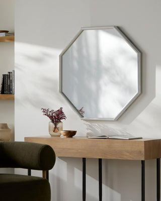 Surya Weipa WEP-001 Style Shot Feature